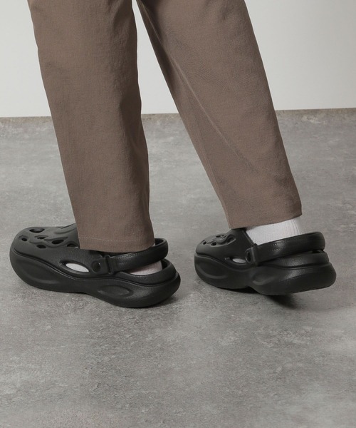 LAKOLE(ラコレ)の「EVAモックサンダル / 288702(サンダル・メンズ・ブラック・MEDIUM/LARGE)」の6枚目の写真