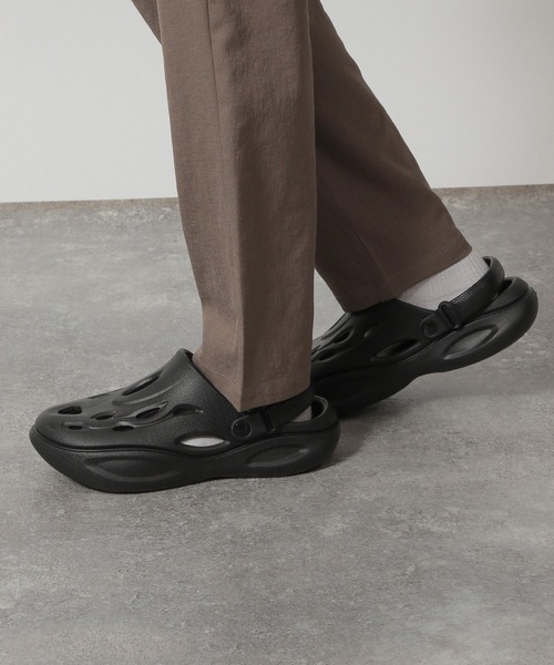 LAKOLE(ラコレ)の「EVAモックサンダル / 288702(サンダル・メンズ・ブラック・MEDIUM/LARGE)」の7枚目の写真