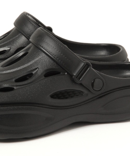 LAKOLE(ラコレ)の「EVAモックサンダル / 288702(サンダル・メンズ・ブラック・MEDIUM/LARGE)」の14枚目の写真