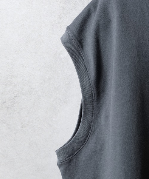 BASIC HEM PRINTED SLEEVELESS SHIRT / ベーシック ワンポイント