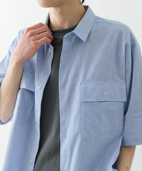 ITEMS URBANRESEARCH（アイテムズ アーバンリサーチ）の「ストライプリングドットボタン半袖シャツ（シャツ/ブラウス・メンズ・ブルー/ブラック・LARGE/MEDIUM）」の7枚目の写真