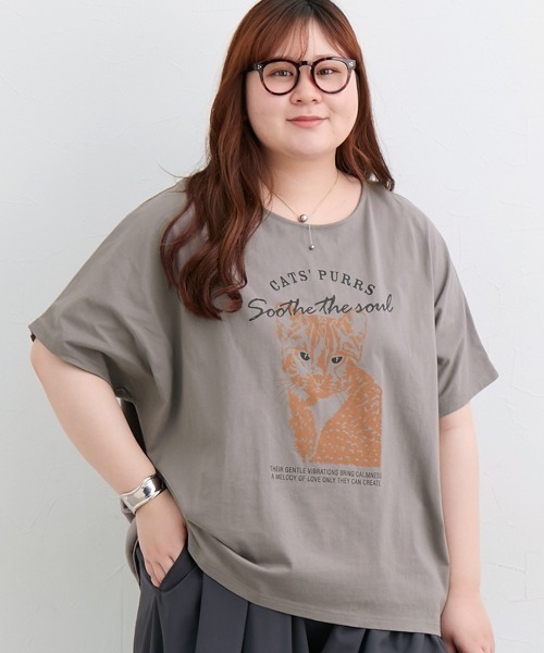 SMILE LAND（スマイルランド）の「＜大きいサイズ＞ ドルマンプリントTシャツ（吸汗速乾）（Tシャツ/カットソー・レディース・ベージュ系/オレンジ系/グリーン系/ブラック系/ネイビー系/ネイビー系2/グレー系/ブラック系2/ホワイト系/ネイビー系3/ブラック系3・L～LL/3L～4L/5L～6L）」の6枚目の写真