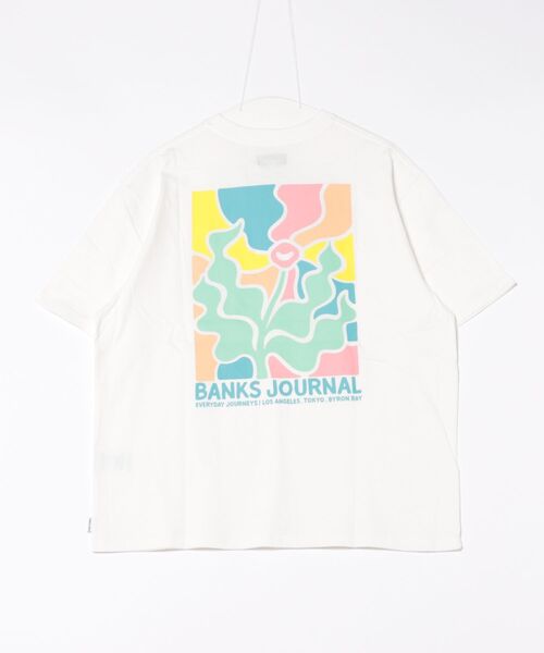 BANKS（バンクス）の「DESIGN TEE /BANKS JOURNAL(バンクスジャーナル)ワンポイントプリント半袖デザインT-シャツ（Tシャツ/カットソー・メンズ・ブラック/スモークピンク/オフホワイト・MEDIUM/LARGE/X-LARGE）」の9枚目の写真