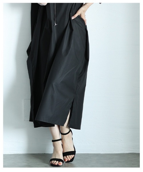 Sawa a la mode(サワアラモード)の「ゆったりノースリーブカットソーワンピース(ワンピース・レディース・レッド/イエロー/ブラック・FREE)」の14枚目の写真