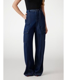 Guess（ゲス）の「AGATHA Cargo デニムパンツ カーゴジーンズ（デニムパンツ）」