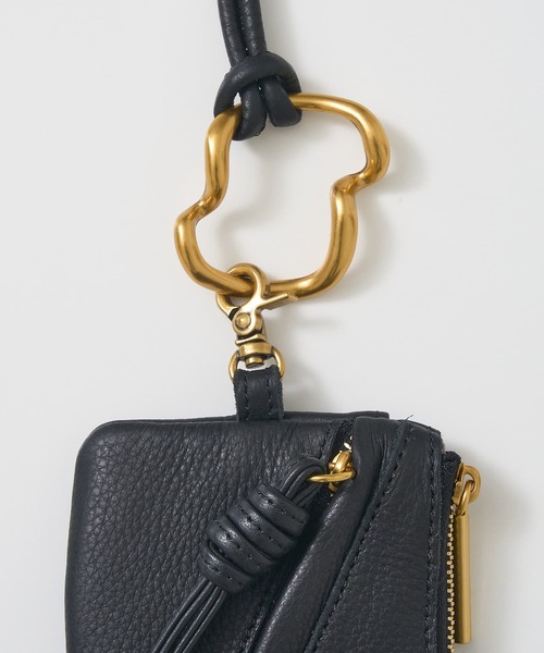 collex（コレックス）の「【WEB限定】【BEAURE/ヴュレ】フラグメントケース付きストラップ（財布・レディース・ベージュ/ライトグレー/ブラック・フリー）」の7枚目の写真