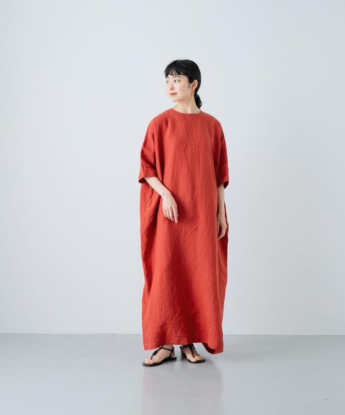 かぐれ(カグレ)の「『2サイズ展開』リネンクルーネックワイドワンピース(ワンピース・レディース・レッド/ブラック・1/0)」の20枚目の写真