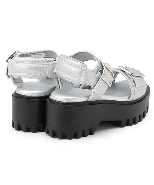 LOVETOXIC(ラブトキシック)の「【LTXC】バックル合皮サンダル(サンダル・キッズ・シルバー/ブラック・22-22.5/24-24.5cm/23-23.5cm)」の11枚目の写真