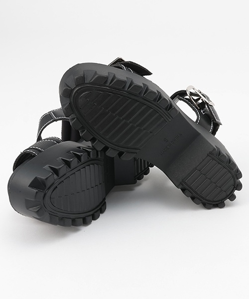 LOVETOXIC(ラブトキシック)の「【LTXC】バックル合皮サンダル(サンダル・キッズ・シルバー/ブラック・22-22.5/24-24.5cm/23-23.5cm)」の17枚目の写真