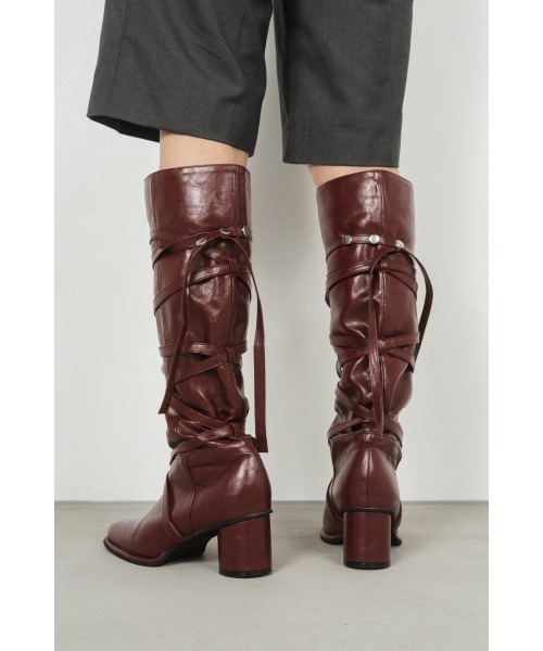 Knuth Marf(クヌースマーフ)の「loose long ribbon boots(ブーツ・レディース・バーガンディー/レッド/ブラック・24/23/25)」の13枚目の写真