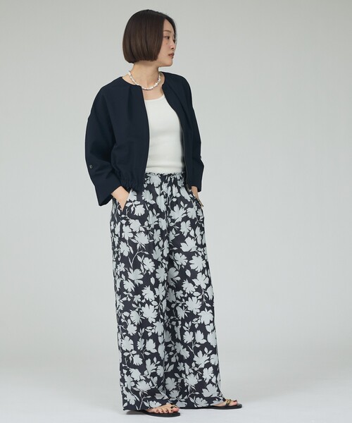 qualite(カリテ)の「【セットアップ対応】シアサッカーブルゾン/春服/夏服/サマージャケット/オフィスカジュアル/ドルマンジャケット(ブルゾン・レディース・ベージュ/ネイビー・38/36)」の7枚目の写真