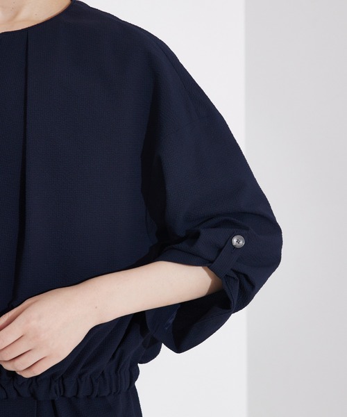 qualite（カリテ）の「【セットアップ対応】シアサッカーブルゾン/夏服/サマージャケット/オフィスカジュアル/ドルマンジャケット（ブルゾン・レディース・ベージュ/ネイビー・38/36）」の11枚目の写真