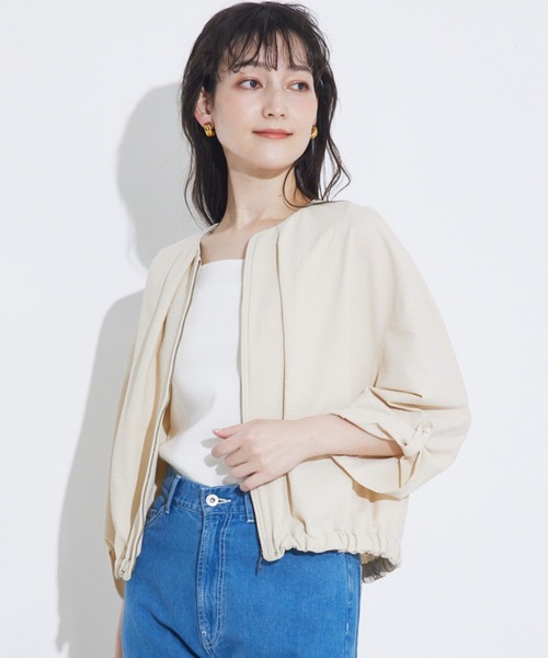 qualite（カリテ）の「【セットアップ対応】シアサッカーブルゾン/夏服/サマージャケット/オフィスカジュアル/ドルマンジャケット（ブルゾン・レディース・ベージュ/ネイビー・38/36）」の5枚目の写真