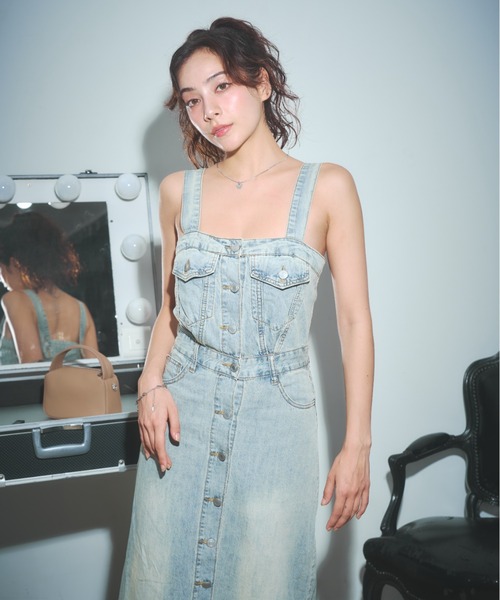 BLONDEY（ブロンディ）の「ブリーチデニムタイトワンピース（ワンピース・レディース・ブルー・MEDIUM/SMALL）」の12枚目の写真