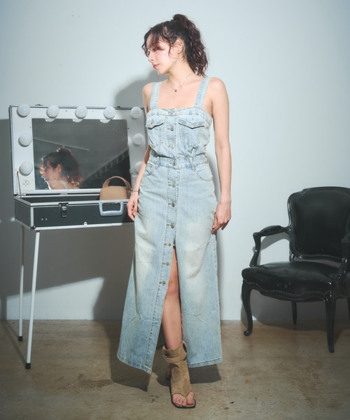 BLONDEY（ブロンディ）の「ブリーチデニムタイトワンピース（ワンピース・レディース・ブルー・MEDIUM/SMALL）」の7枚目の写真