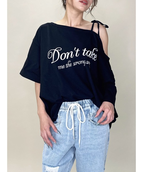 EGOIST（エゴイスト）の「ロゴワンショルカットソートップ（Tシャツ/カットソー・レディース・ブラック/ネイビー/ホワイト・FREE）」の3枚目の写真