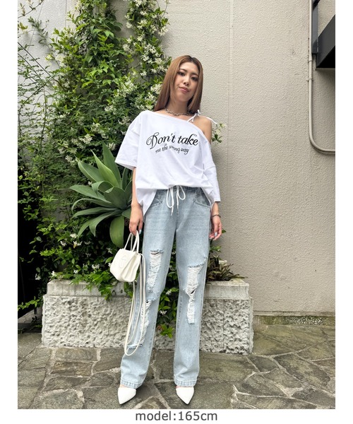 EGOIST（エゴイスト）の「ロゴワンショルカットソートップ（Tシャツ/カットソー・レディース・ブラック/ネイビー/ホワイト・FREE）」の6枚目の写真