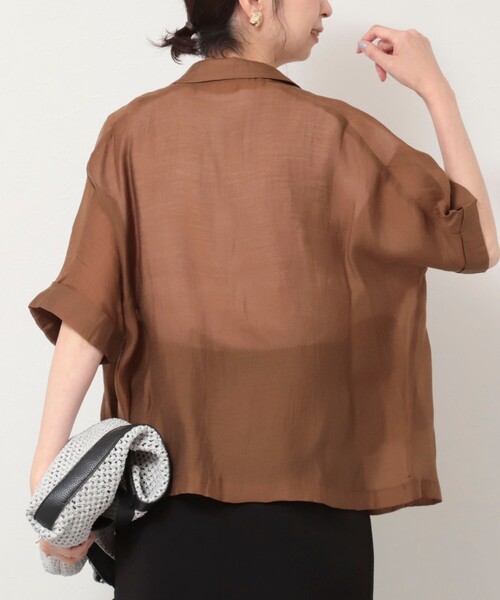 MICO COULIER（ミコクリエ）の「光沢エアリーテーラードジャケット（テーラードジャケット・レディース・ブラック/グレイッシュベージュ/ブラウン・38）」の8枚目の写真