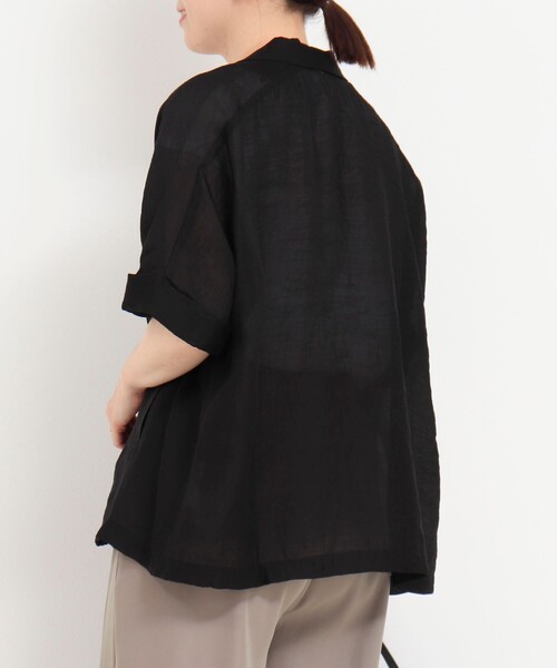 光沢エアリーテーラードジャケット（テーラードジャケット