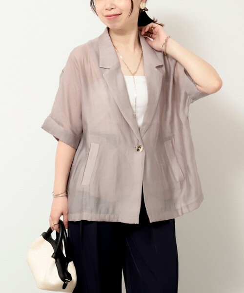 MICO COULIER（ミコクリエ）の「光沢エアリーテーラードジャケット（テーラードジャケット・レディース・ブラック/グレイッシュベージュ/ブラウン・38）」の18枚目の写真