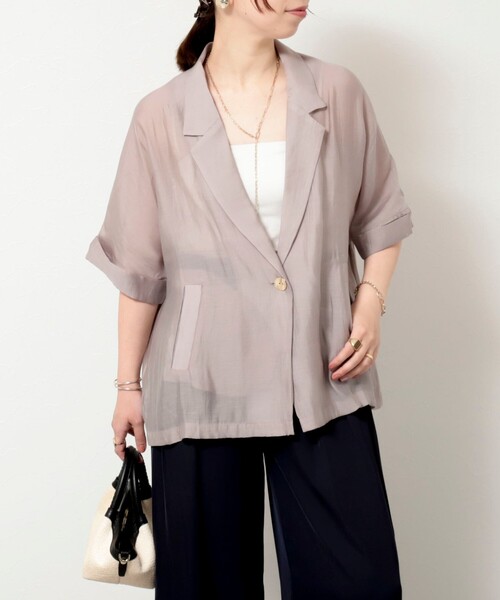 MICO COULIER（ミコクリエ）の「光沢エアリーテーラードジャケット（テーラードジャケット・レディース・ブラック/グレイッシュベージュ/ブラウン・38）」の21枚目の写真