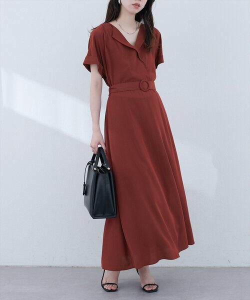 natural couture(ナチュラルクチュール)の「【WEB限定】トライアングルカラーワンピース(ワンピース・レディース・ベージュ/ネイビー/ブラック/サックスブルー/ボルドー・FREE)」の16枚目の写真