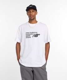 Numeric スタックド グラフィック T-Shirt