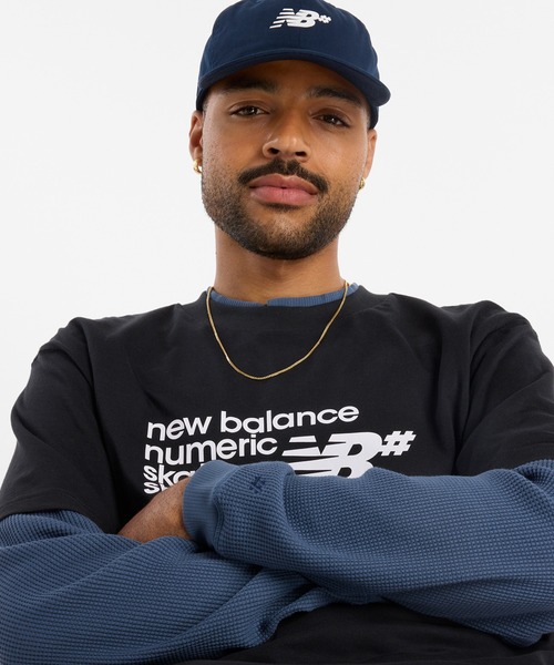NEW BALANCE(ニューバランス)の「Numeric スタックド グラフィック T-Shirt(Tシャツ/カットソー・メンズ・インディゴブルー/ホワイト/ブラック・XX-LARGE/X-LARGE/LARGE/MEDIUM/SMALL)」の19枚目の写真
