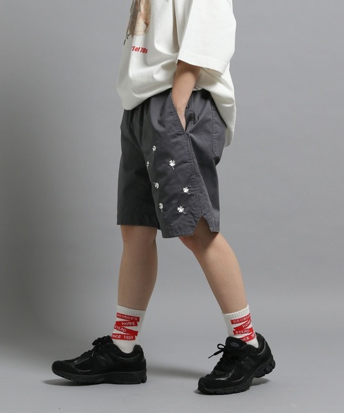 GEORGE'S(ジョージズ)の「エンブロイダリーショートパンツ(その他パンツ・メンズ・ネイビー/チャコールグレー/モカ・LARGE/MEDIUM)」の7枚目の写真