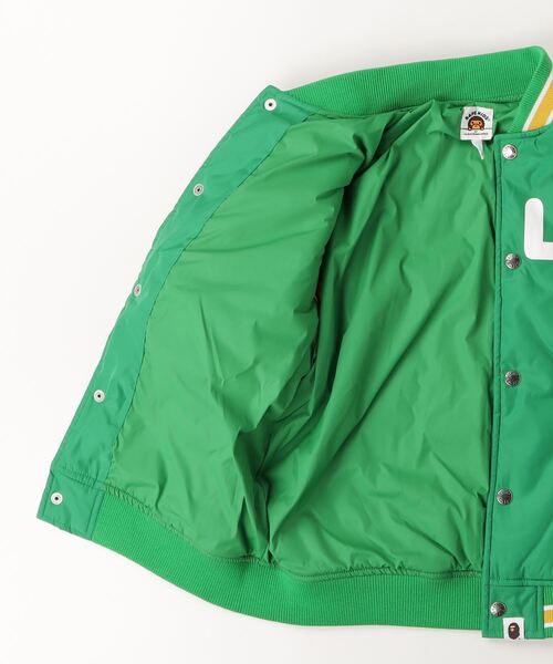 A BATHING APE(アベイシングエイプ)の「BABY MILO PADDED VARSITY JACKET(ミリタリージャケット・キッズ・グリーン/レッド・110/130/140/120)」の10枚目の写真