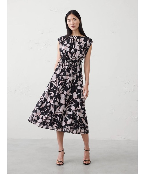 BANANA REPUBLIC FACTORY STORE(バナナリパブリック ファクトリーストア)の「BANANA REPUBLIC FACTORY STORE サイドタイ付き ミディドレス(ワンピース・レディース・ピンク/レッド系その他・S/L/M/XS)」の2枚目の写真