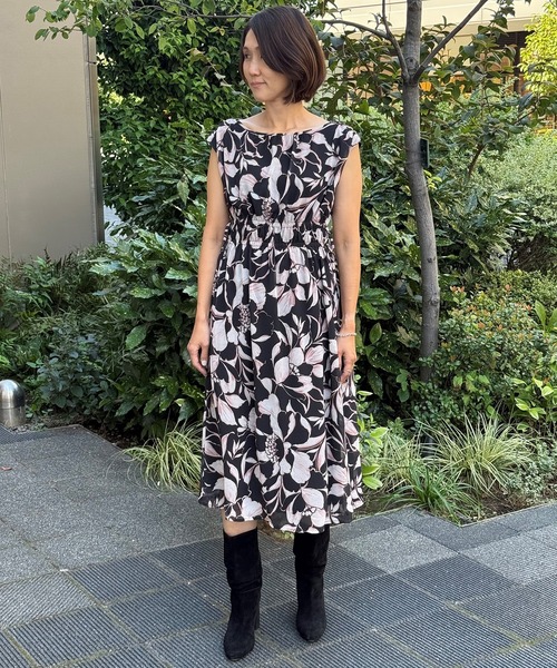 BANANA REPUBLIC FACTORY STORE(バナナリパブリック ファクトリーストア)の「BANANA REPUBLIC FACTORY STORE サイドタイ付き ミディドレス(ワンピース・レディース・ピンク/レッド系その他・S/L/M/XS)」の6枚目の写真
