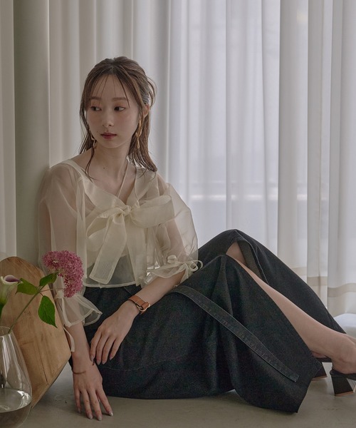 mideal(マイディール)の「2way ribbon cropped sheer blouse / 2wayリボンクロップドシアーブラウス(シャツ/ブラウス・レディース・アイボリー/ピンク・FREE)」の6枚目の写真
