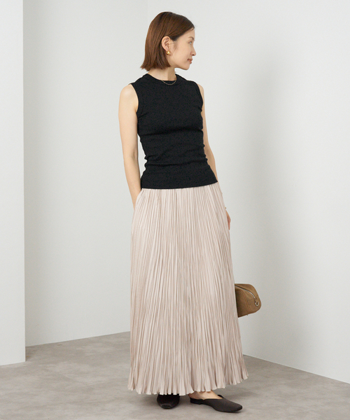 IENA（イエナ）の「FLORE FLORE/フローレフローレ ESME TANK タンクトップ（タンクトップ・レディース・アイボリー/ブラック/バーガンディー/ベージュ・FREE）」の20枚目の写真