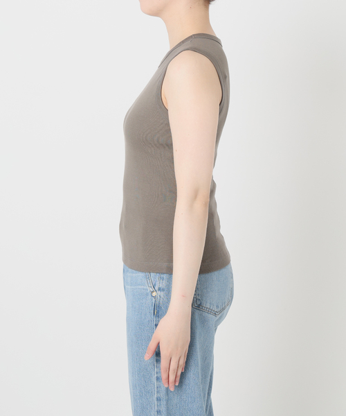 IENA（イエナ）の「FLORE FLORE/フローレフローレ ESME TANK タンクトップ（タンクトップ・レディース・アイボリー/ブラック/バーガンディー/ベージュ・FREE）」の7枚目の写真