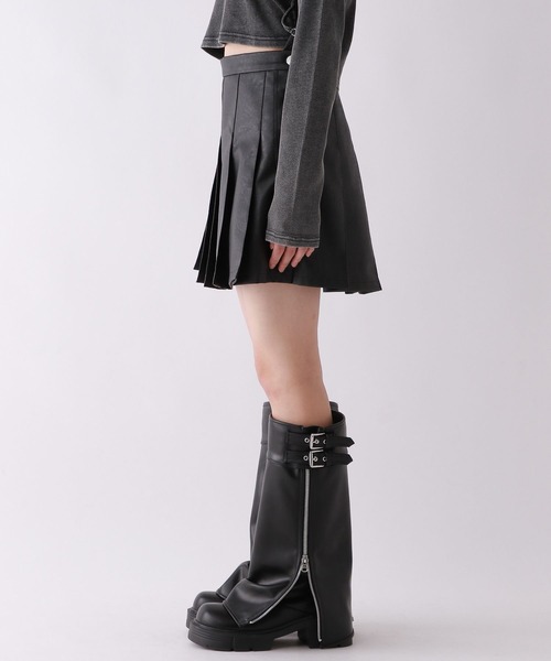 repipi armario（レピピ アルマリオ）の「フェイクレザープリーツスカート（スカート・キッズ・ブラウン/ブラック/ブラウン系その他・LARGE/MEDIUM/SMALL）」の20枚目の写真