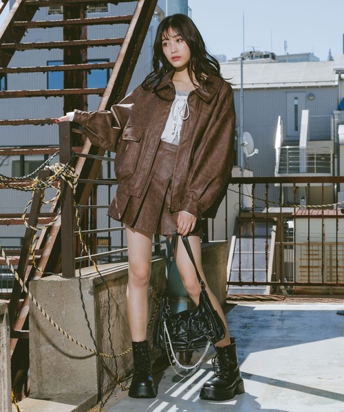 repipi armario（レピピ アルマリオ）の「フェイクレザープリーツスカート（スカート・キッズ・ブラウン/ブラック/ブラウン系その他・LARGE/MEDIUM/SMALL）」の9枚目の写真