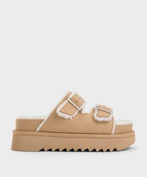 CHARLES & KEITH(チャールズ & キース)のファーライン プラットフォームサンダル(スリッポン)
