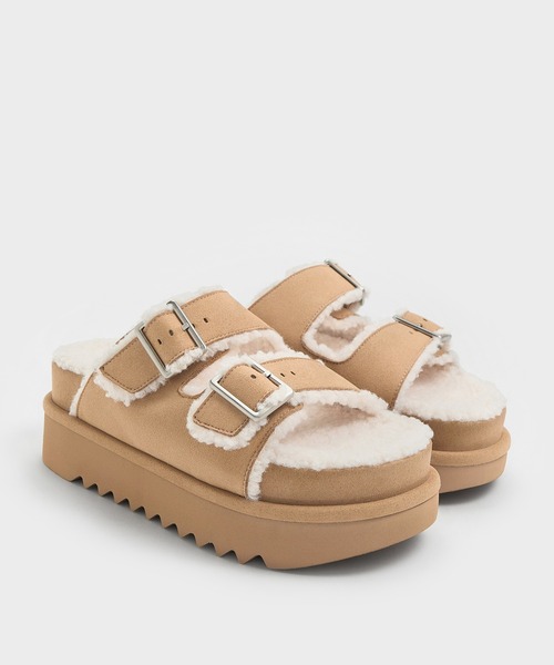 CHARLES & KEITH（チャールズ & キース）の「ファーライン プラットフォームサンダル（スリッポン・レディース・ベージュ/ブラック系その他6・24.5cm/23.5cm/22.5cm/23cm/25.5cm/25cm）」の6枚目の写真