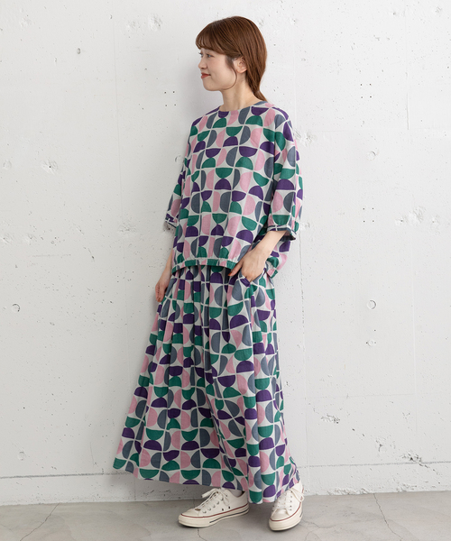 POU DOU DOU(プードゥドゥ)の「<made in INDIA>Art motif print プルオーバーブラウス(シャツ/ブラウス・レディース・ピンク/ブルー・M)」の19枚目の写真