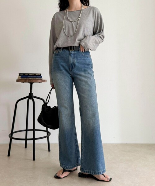 fredy emue(フレディエミュ)の「FRベーシックフレアデニムパンツ(デニムパンツ・レディース・ブラック/ブルー・36/38)」の19枚目の写真