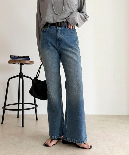 fredy emue(フレディエミュ)の「FRベーシックフレアデニムパンツ(デニムパンツ・レディース・ブラック/ブルー・36/38)」の22枚目の写真