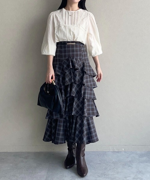 mysty woman（ミスティウーマン）の「ピンタックレースブラウス 581518（Tシャツ/カットソー・レディース・アイボリー/ベージュ/ブラック・FREE）」の22枚目の写真