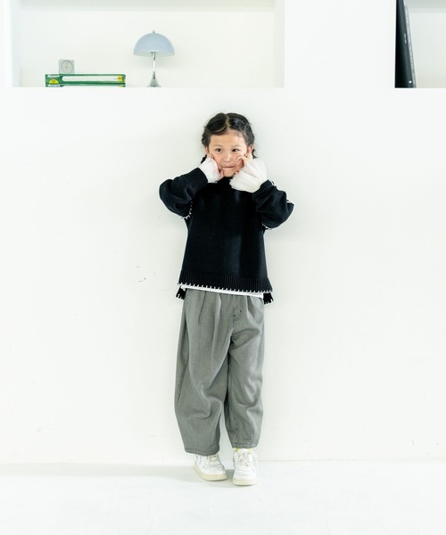 LOWRYS FARM（ローリーズファーム）の「ソデチュールフリルＬＳ　583712（Tシャツ/カットソー・キッズ・オフホワイト/ブラック・110cm/120cm/130cm/140cm/150cm）」の3枚目の写真