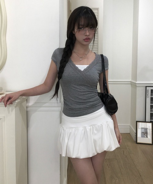 anyonemore（エニワンモア）の「ウエストゴムタックギャザーバルーンミニスカート（スカート・レディース・グレー/ホワイト/ブラック・FREE）」の7枚目の写真