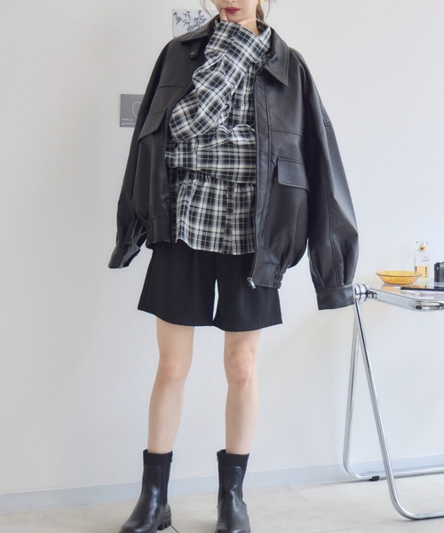 RU.TI.LE(ルチル)の「【RU.TI.LE】オーバーサイズエコレザーブルゾン(ブルゾン・レディース・ブラウン/ブラック・MEDIUM)」の4枚目の写真
