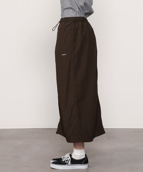 GYMPHLEX（ジムフレックス）の「Gymphlex | ナイロンタスラン イージースカート WOMEN（スカート・レディース・ブラック/ブラウン・14）」の16枚目の写真