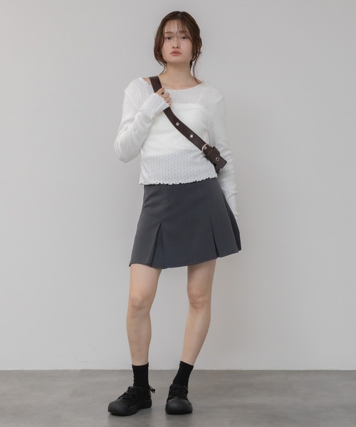 HEILIS(ヘイリス)の「プリーツミニスカート/ブラック グレー プリーツ スカート ファスナー開閉 春服 秋服 冬服 ミニスカ 台形 韓国 ノームコア ガーリー シティガール 膝上(スカート・レディース・グレー/ブラック・FREE)」の9枚目の写真