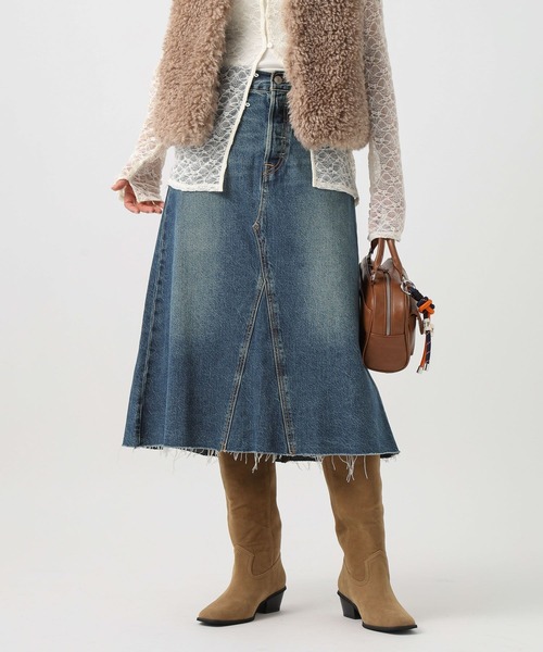 Levi's(リーバイス)の「【Levi's(R)(リーバイス(R))】Aラインデニムスカート(スカート・レディース・インディゴブルー・SMALL/MEDIUM)」の1枚目の写真