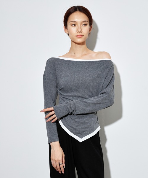 SUWDEE(スーディー)の「bicolor side gather layered tops(Tシャツ/カットソー・レディース・ブラック/ライトグレー/ブラウン・FREE)」の2枚目の写真